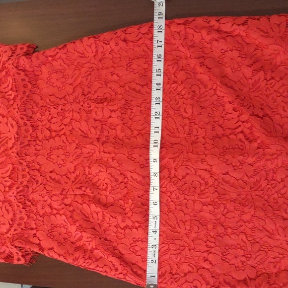SOPRANO Red Lace Dress Cold Shoulder Size Medium - Picture 12 of 14